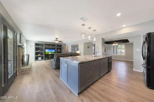 Scottsdale, AZ 85254,6811 E HEARN Road