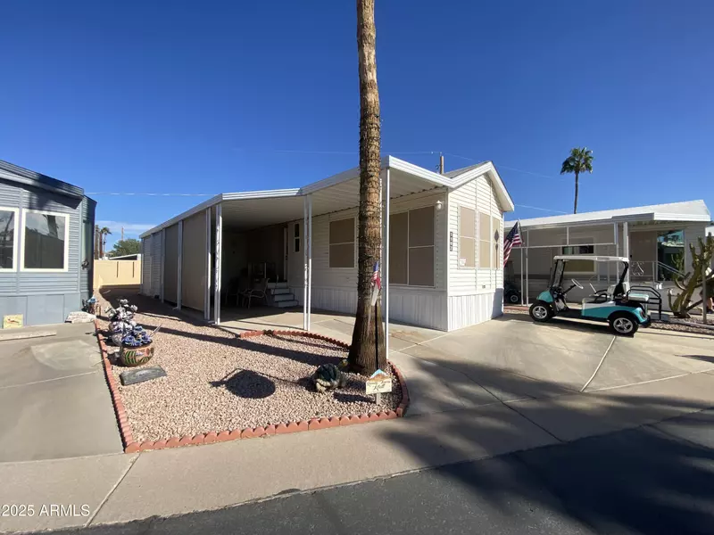 1192 W KLAMATH Avenue #192, Apache Junction, AZ 85119