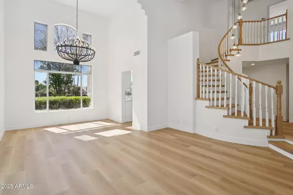 Glendale, AZ 85308,5953 W AURORA Drive