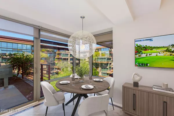 Scottsdale, AZ 85251,7167 E RANCHO VISTA Drive #5004