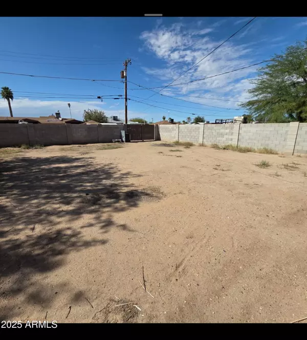 Eloy, AZ 85131,1106 N OCOTILLO Street