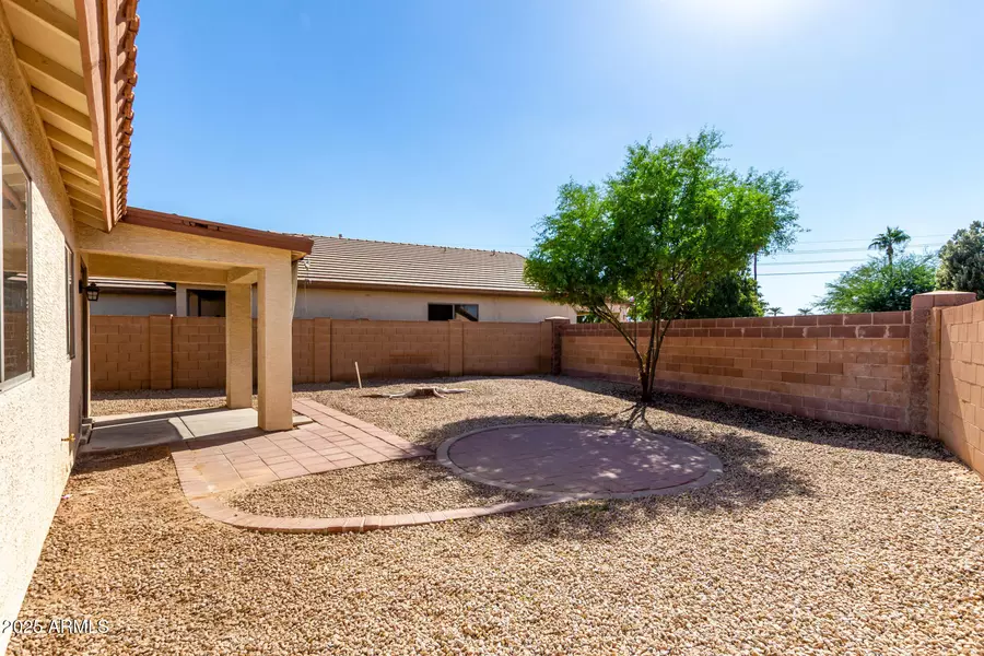11187 W ALMERIA Road, Avondale, AZ 85392