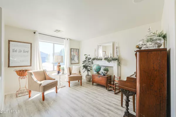 Coolidge, AZ 85128,4608 W CINNAMON Avenue