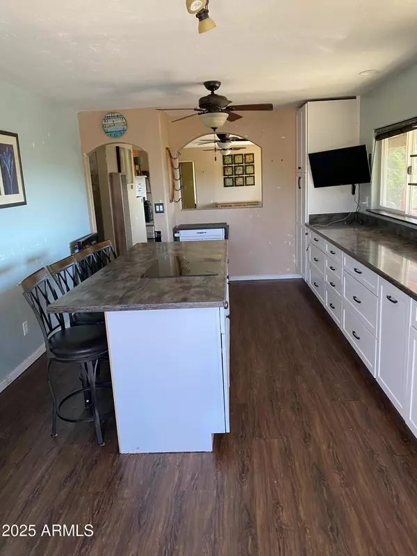 Prescott, AZ 86301,1815 NORTHSIDE Drive