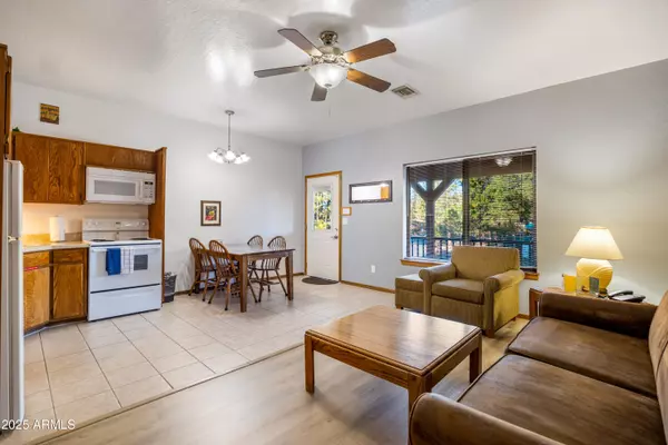 Pinetop, AZ 85935,5829 E Buck Springs Road #252