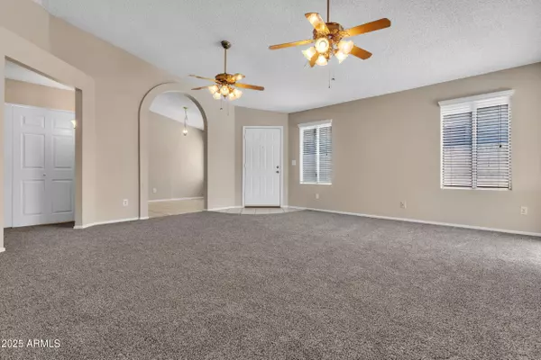 Peoria, AZ 85381,14926 N 85TH Drive