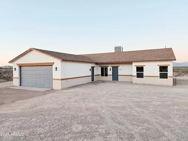 Tonopah, AZ 85354,32986 W WOOD Street