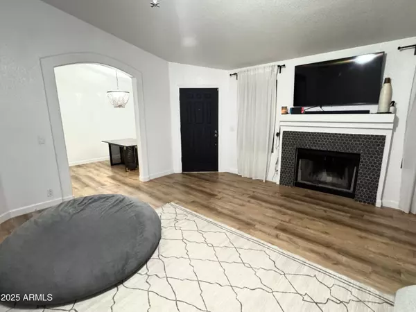 Chandler, AZ 85224,1185 N WOODBURNE Drive