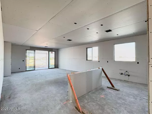 Waddell, AZ 85355,15720 W CAMDEN Avenue