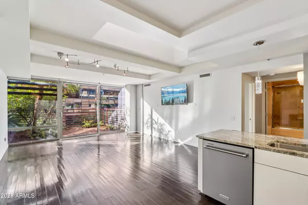 Scottsdale, AZ 85251,7147 E RANCHO VISTA Drive #5003