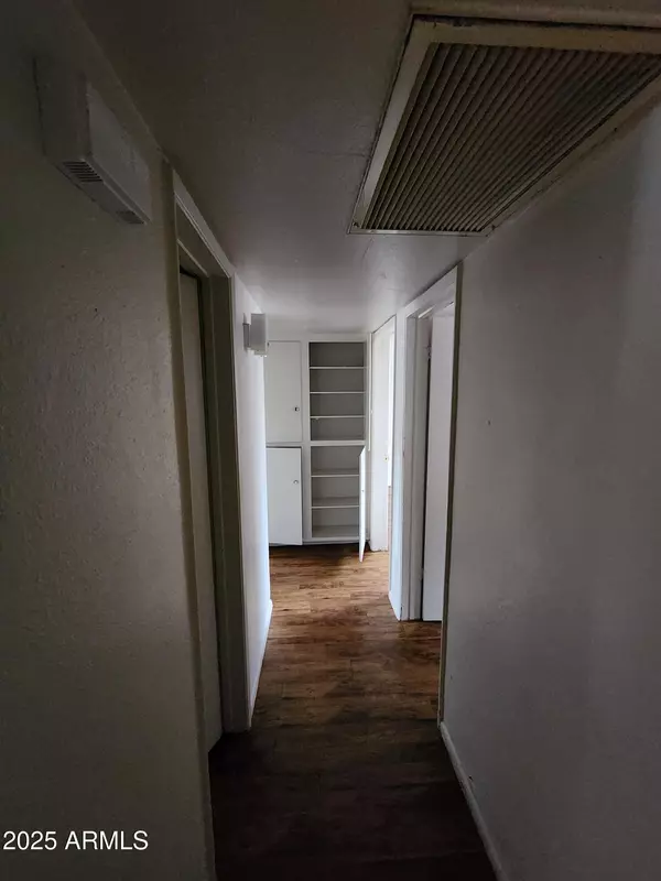 Phoenix, AZ 85019,3826 W FLYNN Lane