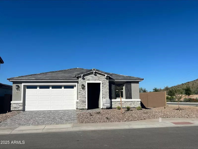 4956 W CHUCK BOX Road, Laveen, AZ 85339