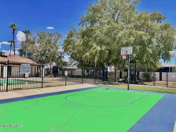 El Mirage, AZ 85335,12721 W Greenway Road #114