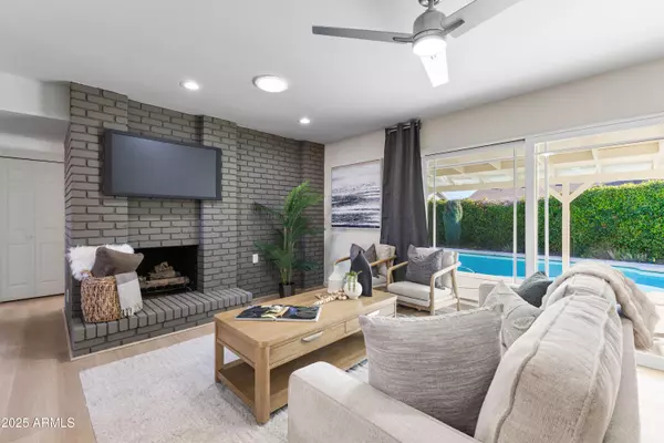 Glendale, AZ 85306,5349 W ACAPULCO Lane