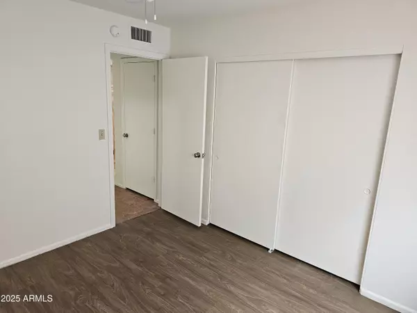 Tempe, AZ 85282,633 W SOUTHERN Avenue #1118