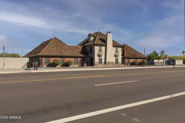 Mesa, AZ 85201,40 W BROWN Road #109