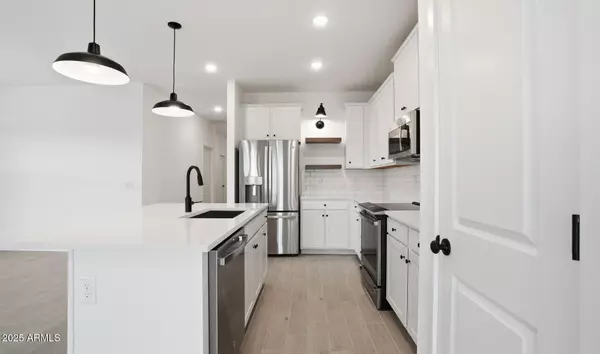 Buckeye, AZ 85326,3949 S 233rd Lane