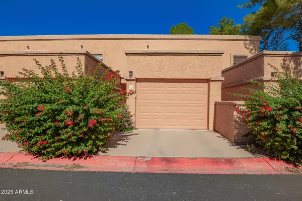 815 E GROVERS Avenue #62, Phoenix, AZ 85022
