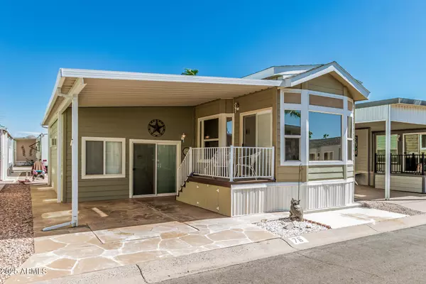 Apache Junction, AZ 85119,76 JACKNIFE Drive #76