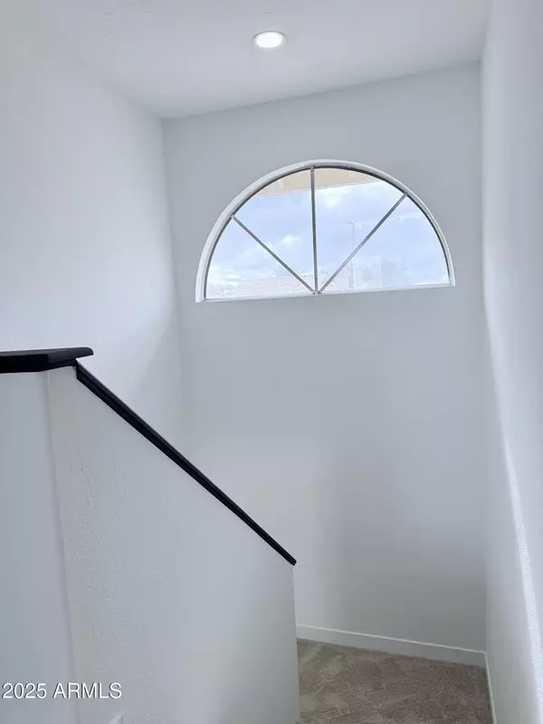 Chandler, AZ 85224,1340 W ELGIN Street