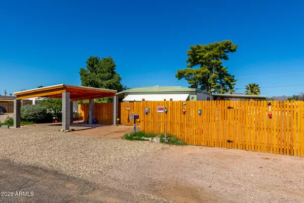 Apache Junction, AZ 85120,11252 E BOISE Street E