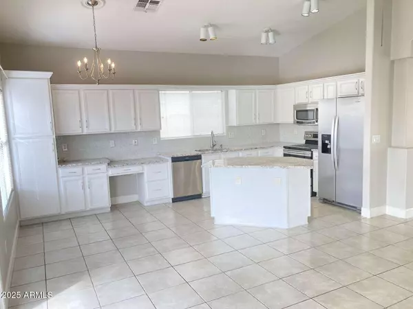 Phoenix, AZ 85032,4385 E CAMPO BELLO Drive