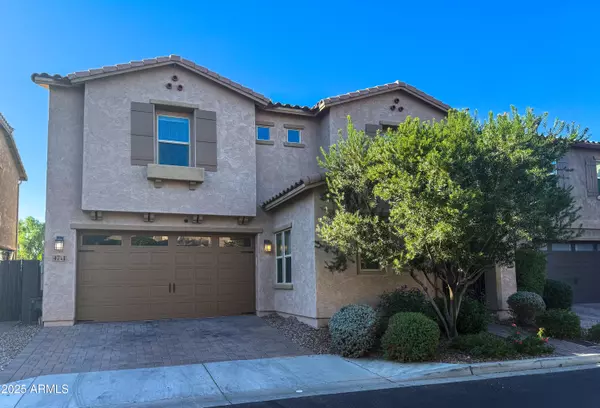 4711 E DALEY Lane, Phoenix, AZ 85050