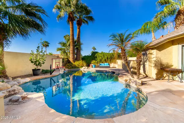 Chandler, AZ 85225,2712 N EVERGREEN Street