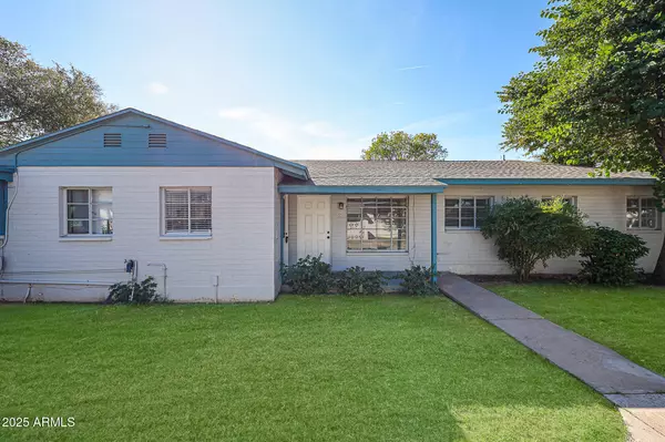 Phoenix, AZ 85015,2945 N 19TH Avenue #67