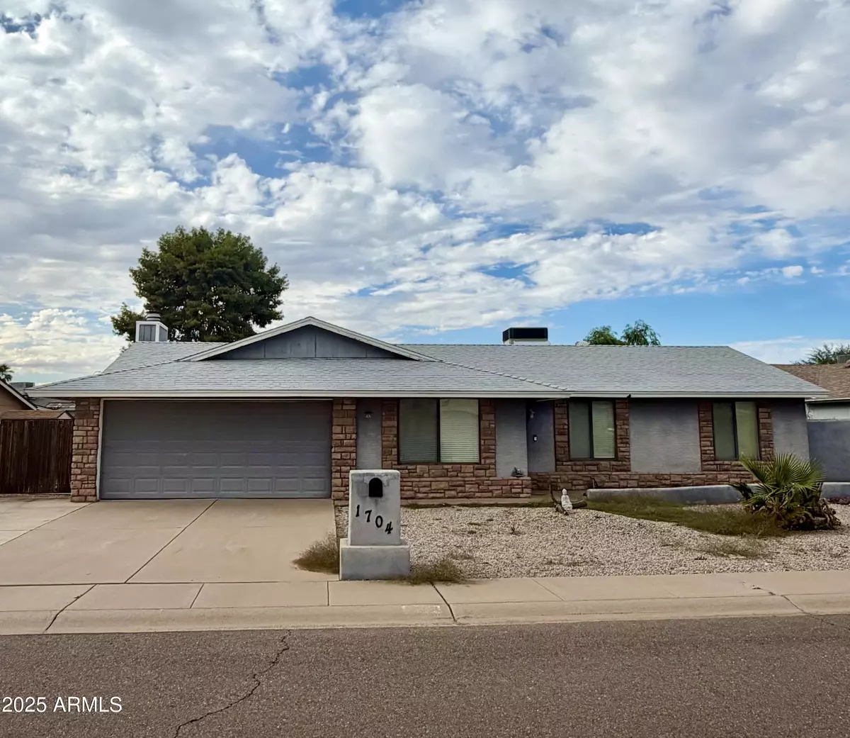 Chandler, AZ 85224,1704 W ROSAL Drive