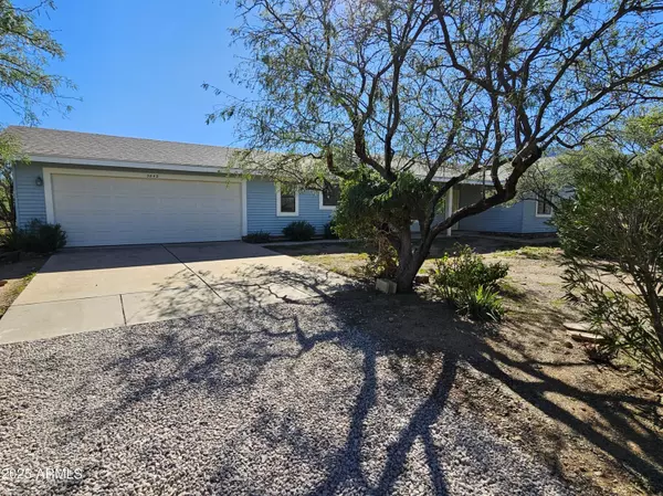Hereford, AZ 85615,5842 E CALLE DE LA FRESA --