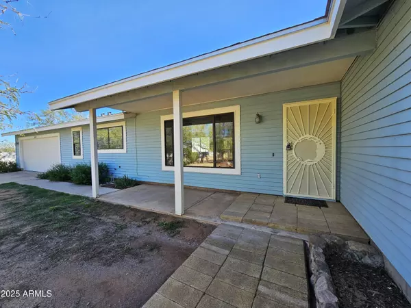 Hereford, AZ 85615,5842 E CALLE DE LA FRESA --