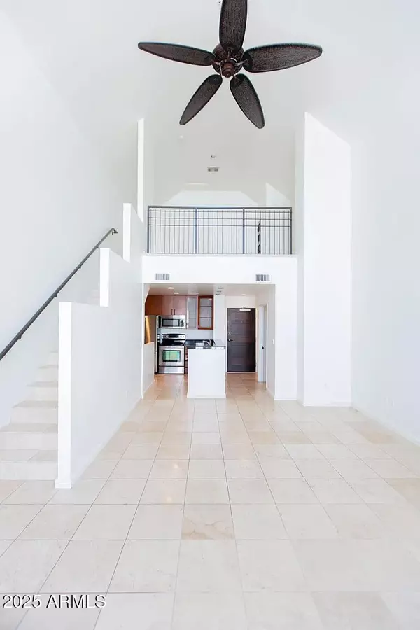 215 E MCKINLEY Street #408, Phoenix, AZ 85004
