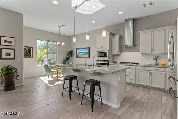 Litchfield Park, AZ 85340,19003 W OREGON Avenue