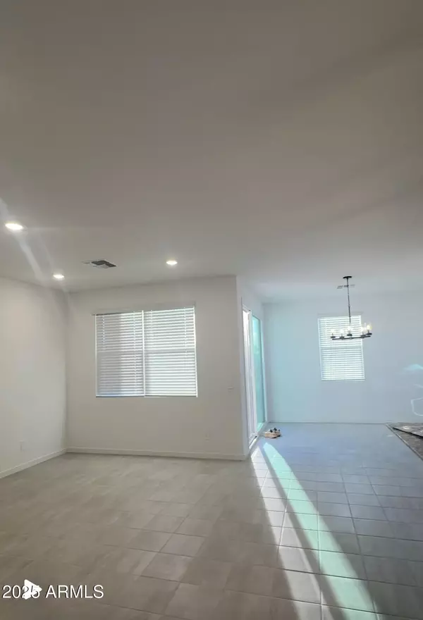 Buckeye, AZ 85326,2026 S 242ND Avenue