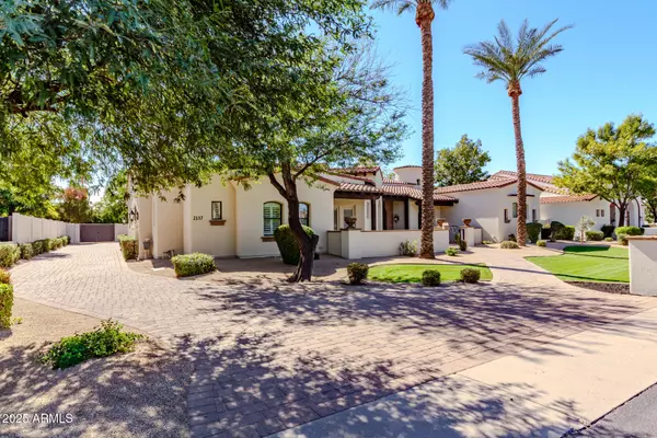 Chandler, AZ 85249,2137 E Teakwood Place