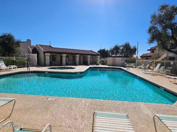 Phoenix, AZ 85027,2020 W UNION HILLS Drive #116