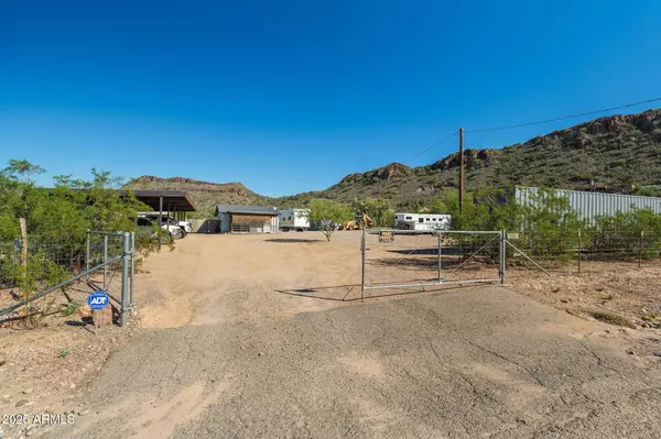 Phoenix, AZ 85086,732 E HONDA BOW Road