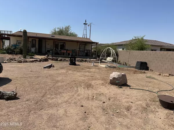 3805 W DYNAMITE Boulevard, Phoenix, AZ 85083