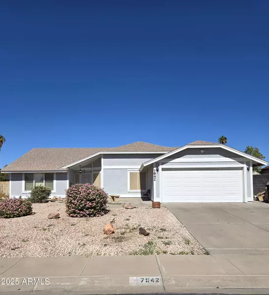 7942 W DREYFUS Drive, Peoria, AZ 85381