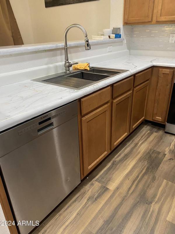 Tempe, AZ 85281,1886 E DON CARLOS Avenue #156