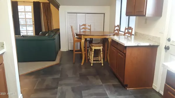 Queen Creek, AZ 85142,20212 E Pecan Lane #B