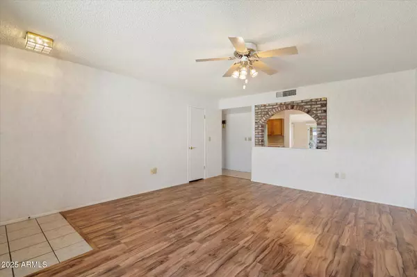 Sun City, AZ 85351,10303 W BRIGHT ANGEL Circle