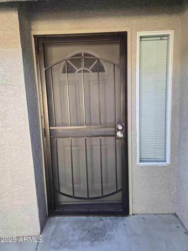 Phoenix, AZ 85032,16021 N 30TH Street #119