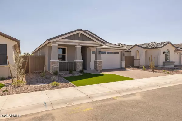 18953 W MONTEROSA Street, Litchfield Park, AZ 85340