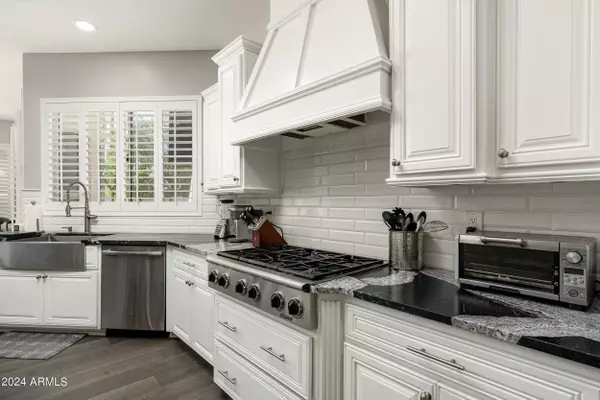 Scottsdale, AZ 85260,8685 E ASTER Drive