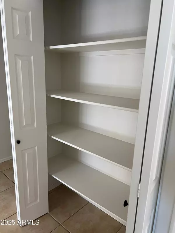 Mesa, AZ 85207,6941 E SNOWDON Street