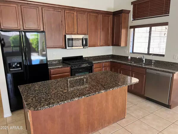 Mesa, AZ 85207,6941 E SNOWDON Street