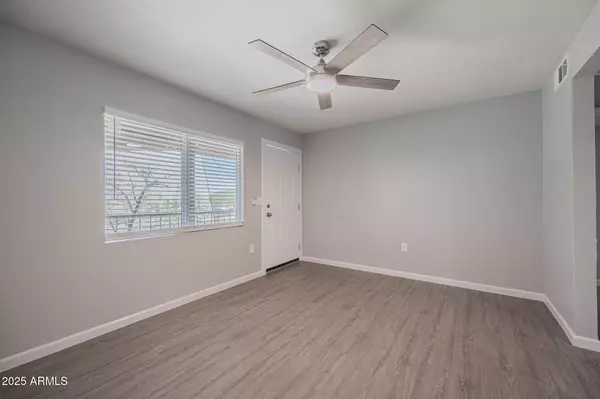 Apache Junction, AZ 85119,127 S OUTPOST Road #3