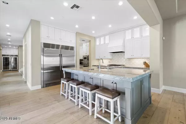 Scottsdale, AZ 85255,10074 E FLATHORN Drive